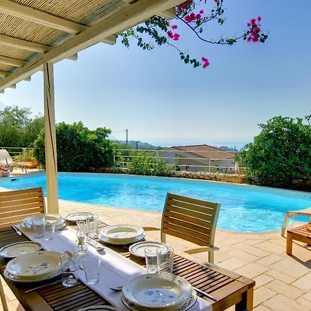 Petalida Ideales Villa Mousata