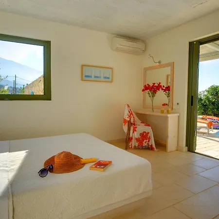 Petalida Ideales * Muszáta